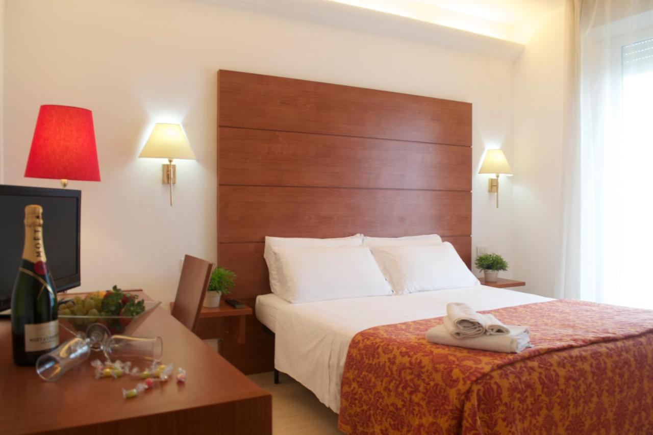 Hotel Villa Del Parco Rimini Eksteriør bilde