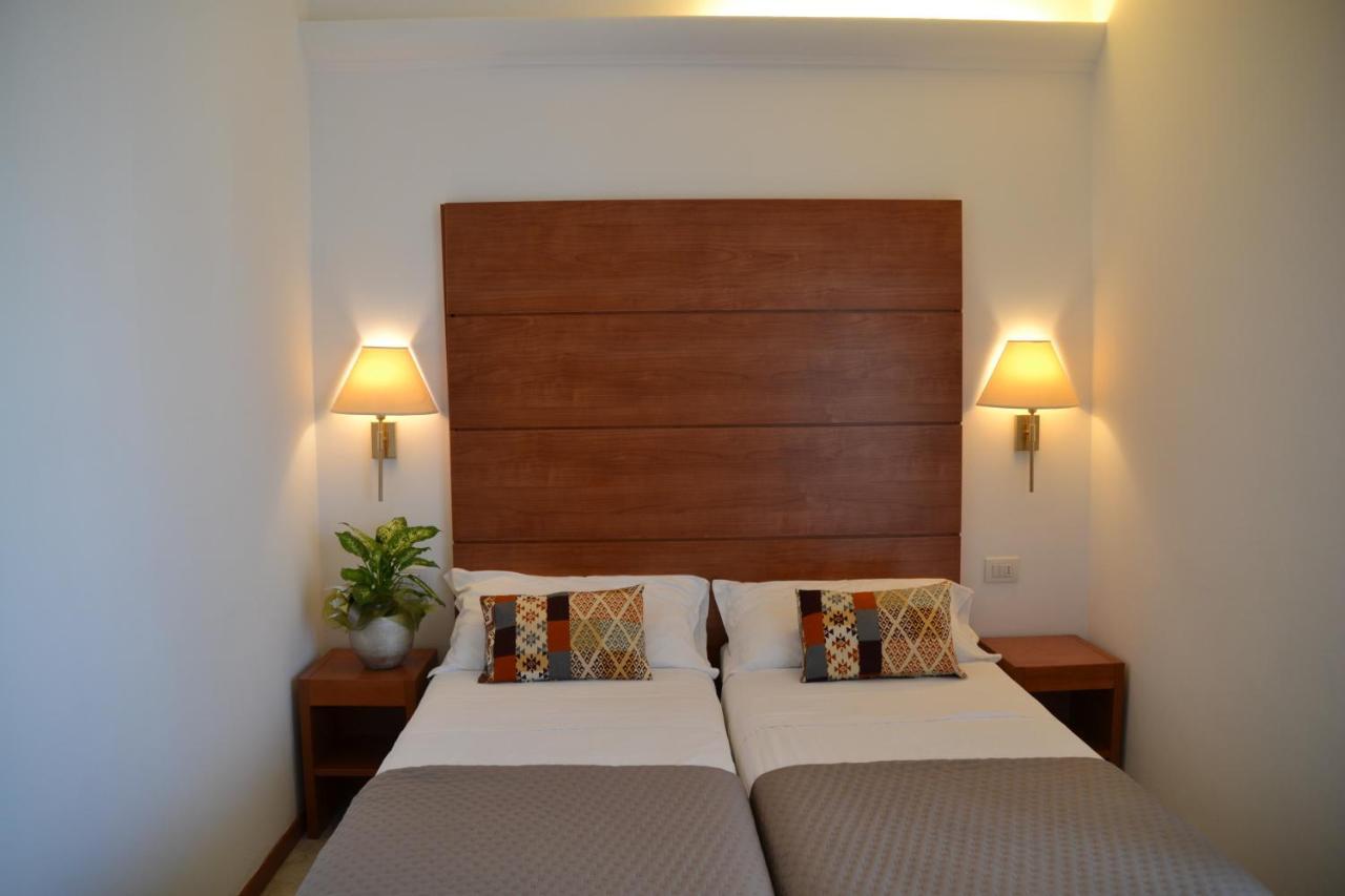 Hotel Villa Del Parco Rimini Eksteriør bilde