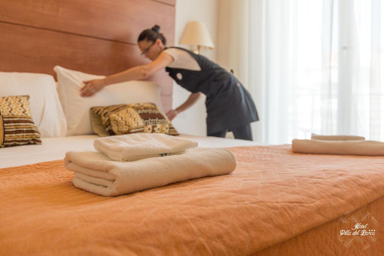 Hotel Villa Del Parco Rimini Eksteriør bilde